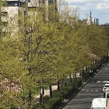 Cosy A Balcon Tour Eiffel Et Parking 公寓 巴黎