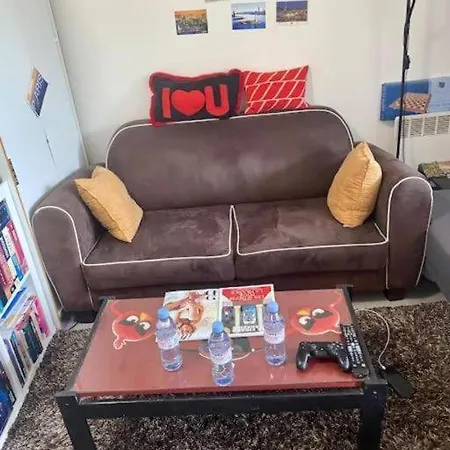 Cosy A Balcon Tour Eiffel Et Parking *
