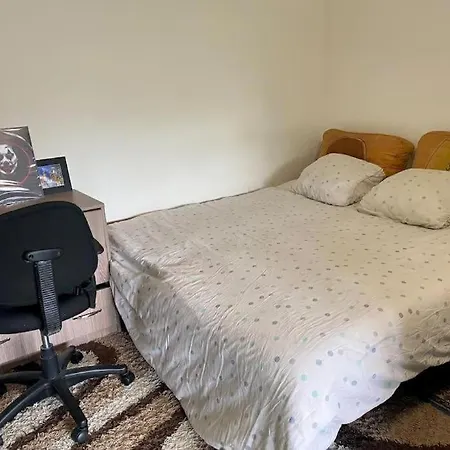 Cosy A Balcon Tour Eiffel Et Parking Apartment Paris